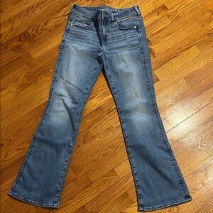 American eagle Women's Blue Jeans kick boot